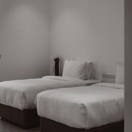 Harding Boutique Hotel Аханґама Екстер'єр фото